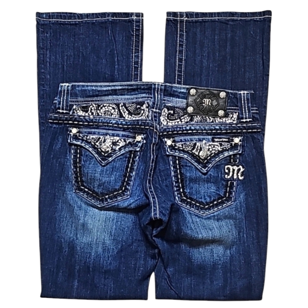 💥Miss Me Easy Bootcut Jeans.👢Women's: Waist 28x33 Inseam. - Picture 2 of 12